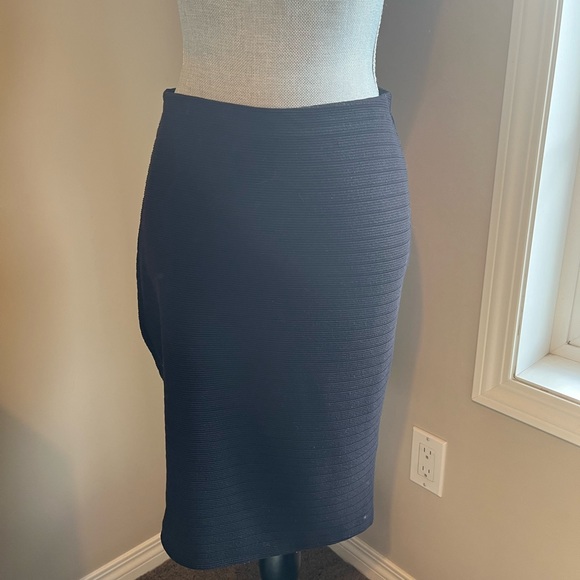 BAR III Pencil Skirt - Picture 2 of 9